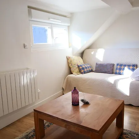 Le Petit Nid En Plein Centre-ville De ! *