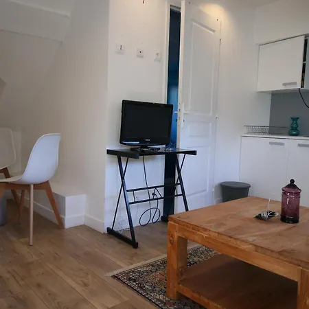 Apartment Le Petit Nid En Plein Centre-ville De ! Rouen
